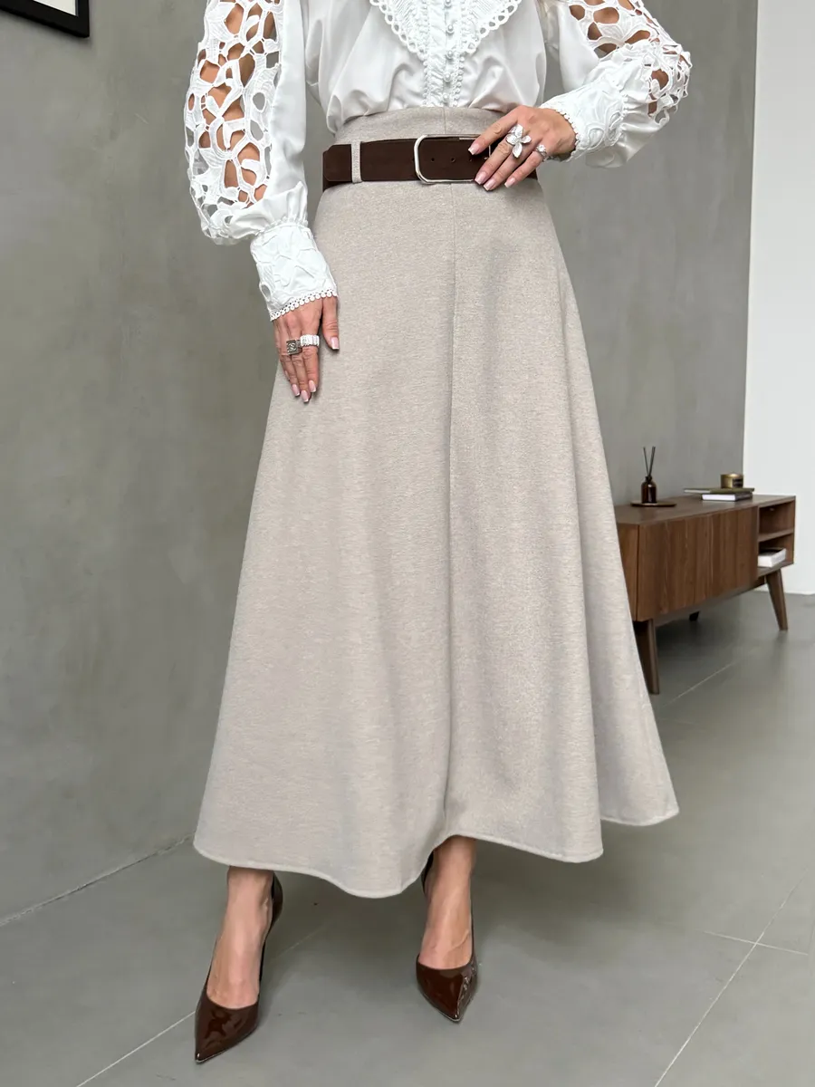 Бежевая юбка теплая длинная