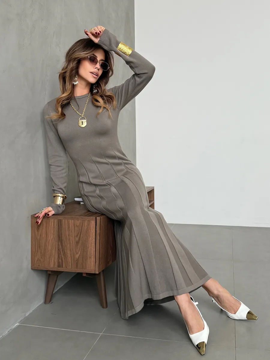 Капучино теплое платье вязаное трикотажное повседневное