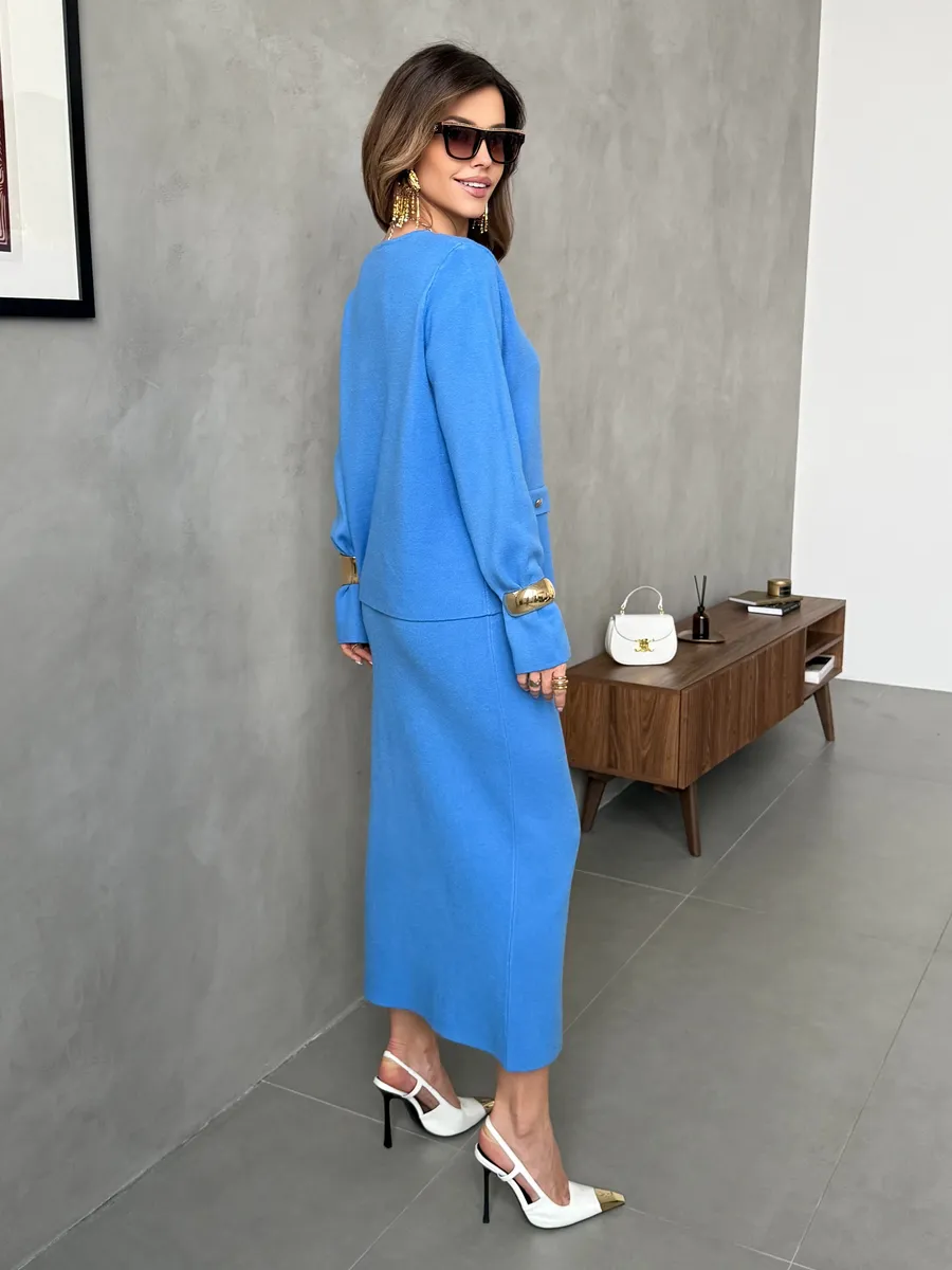 Синий теплый костюм женский с юбкой