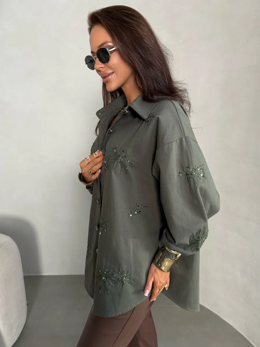 Зеленая рубашка нарядная оверсайз
