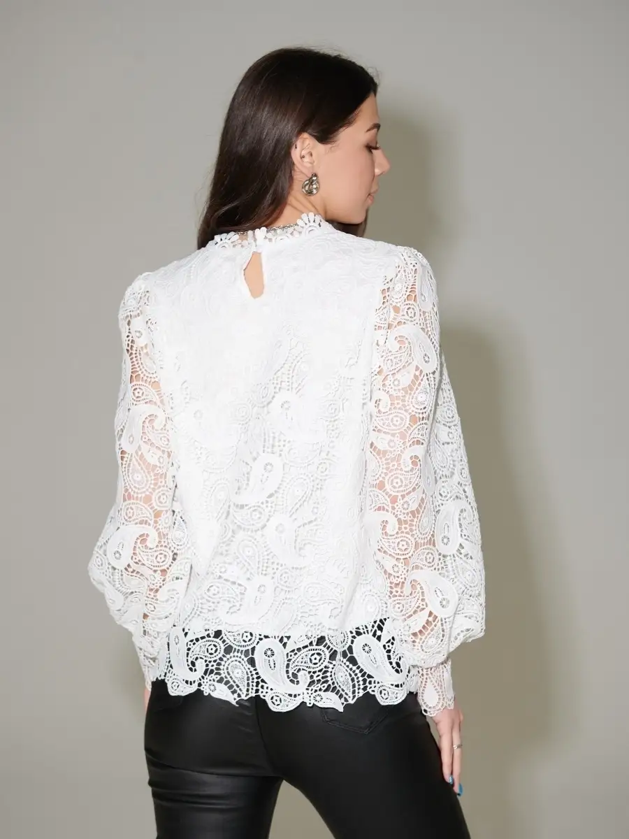 Белая блузка женская нарядная блузка в офис шифоновая