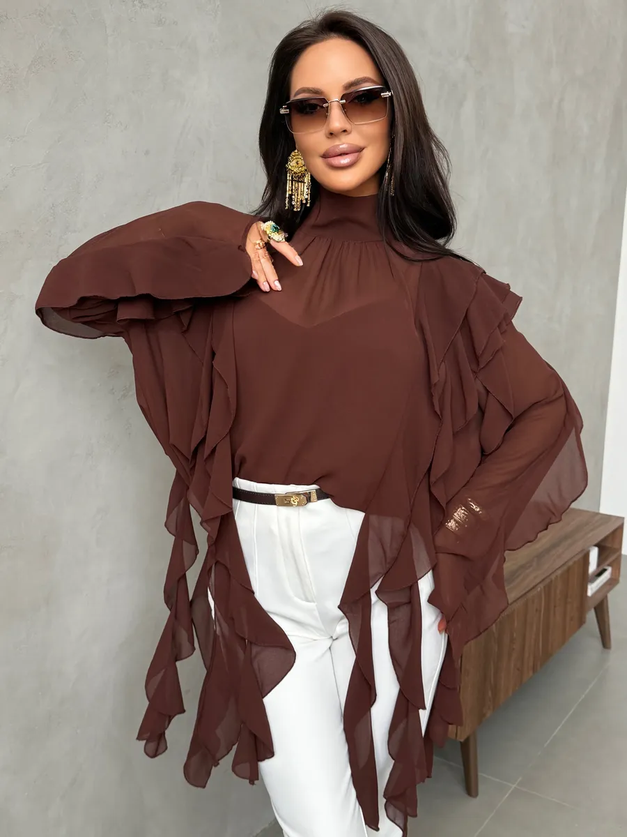 Коричневая блузка нарядная праздничная шелковая с рюшами и топом