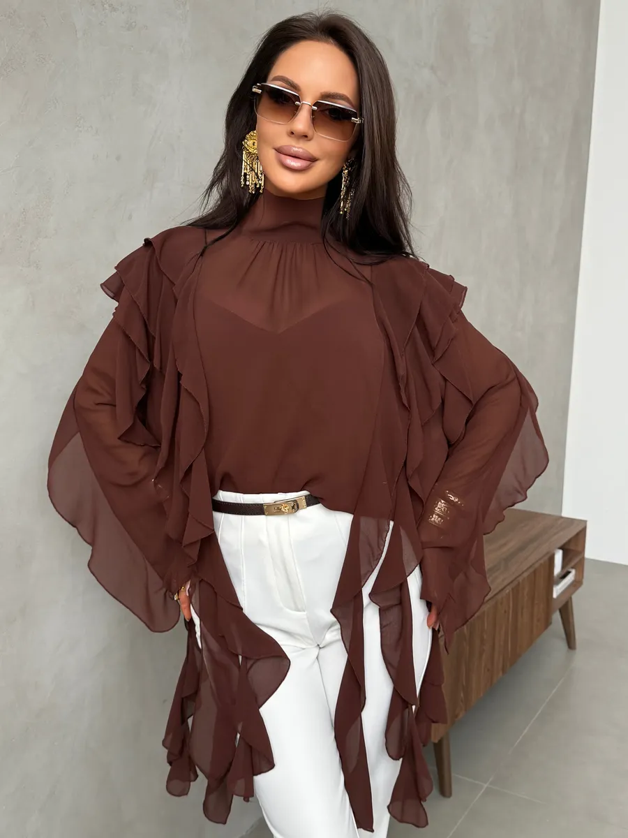 Коричневая блузка нарядная праздничная шелковая с рюшами и топом