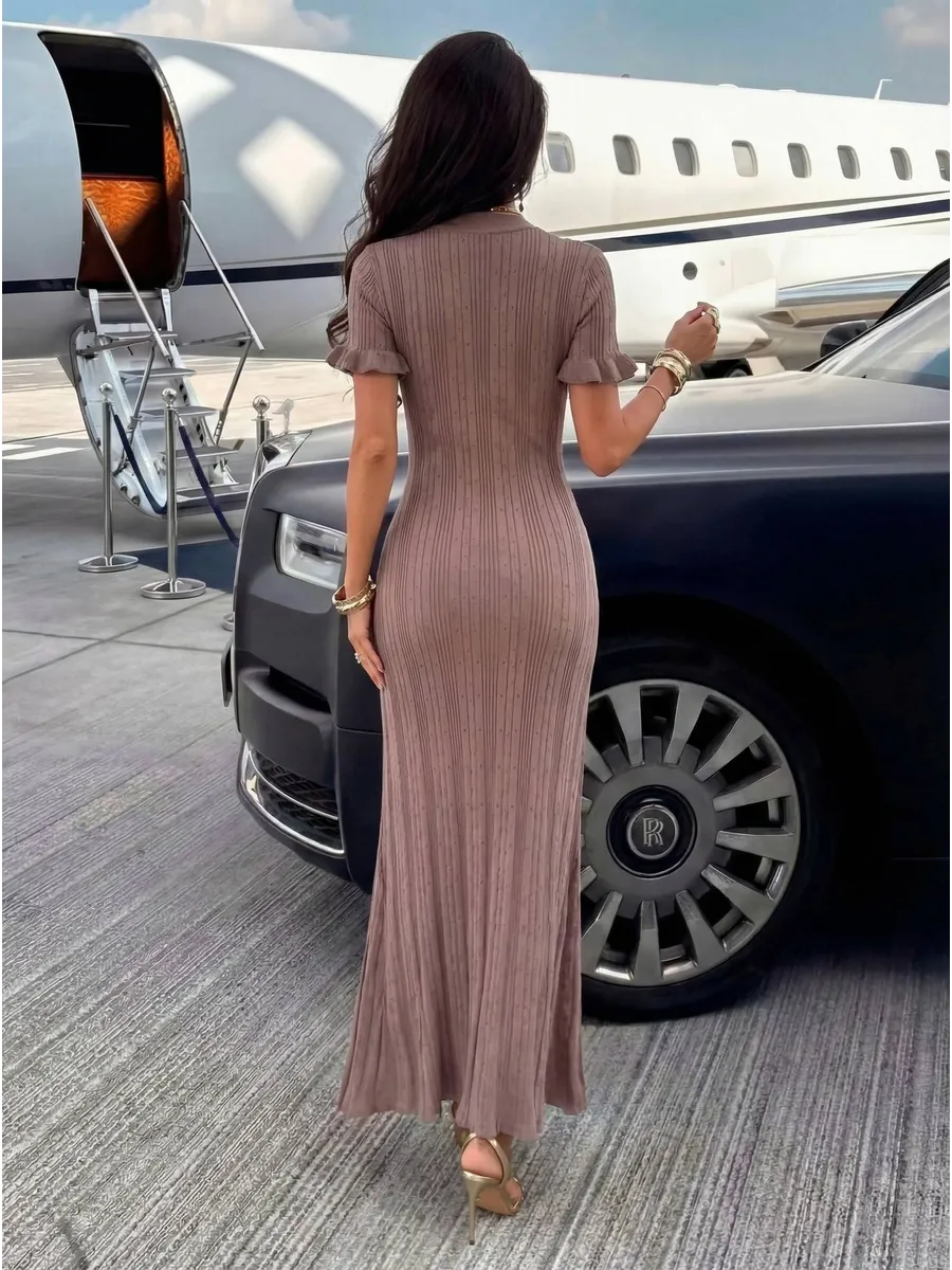 Коричневое повседневное длинное платье трикотажное макси