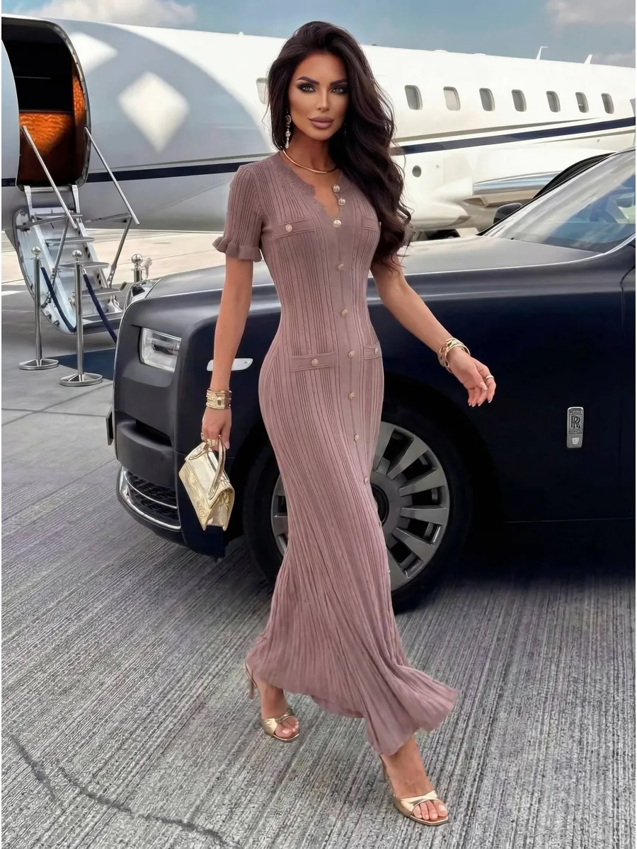 Коричневое повседневное длинное платье трикотажное макси