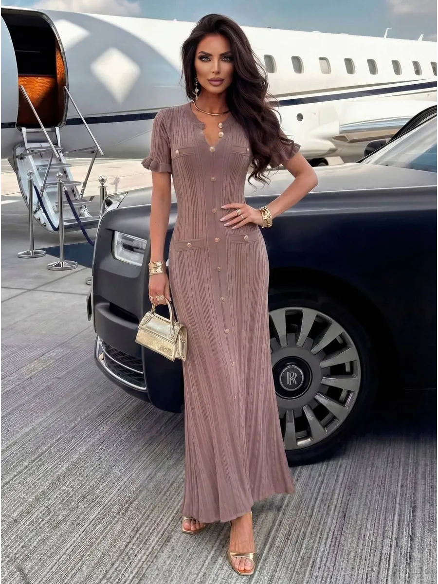 Коричневое повседневное длинное платье трикотажное макси