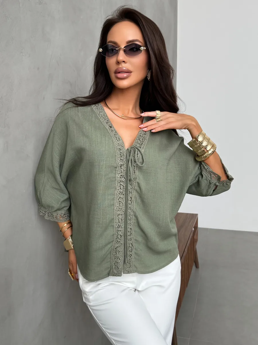 Блузка летняя нарядная с коротким рукавом льняная