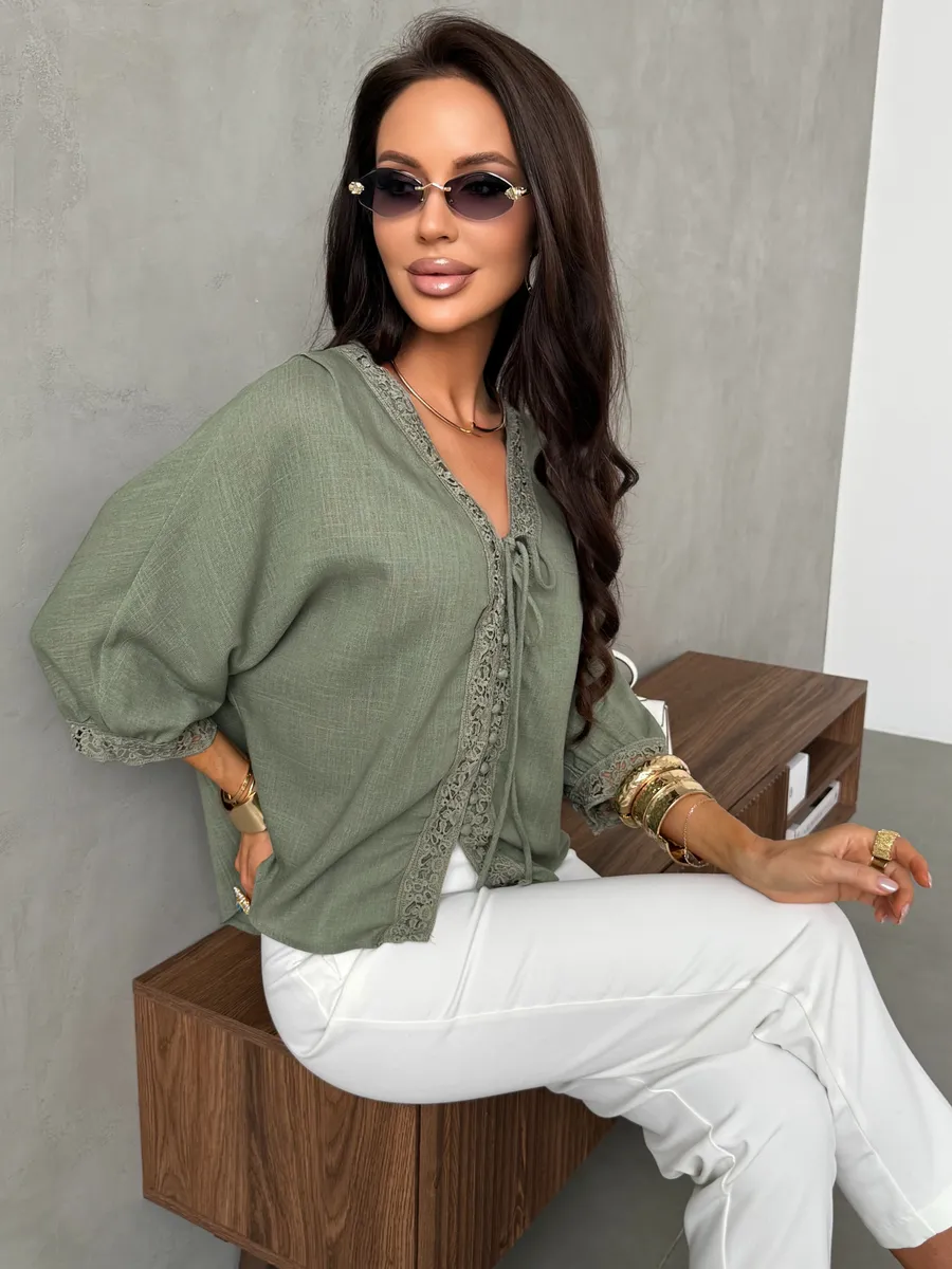 Блузка летняя нарядная с коротким рукавом льняная