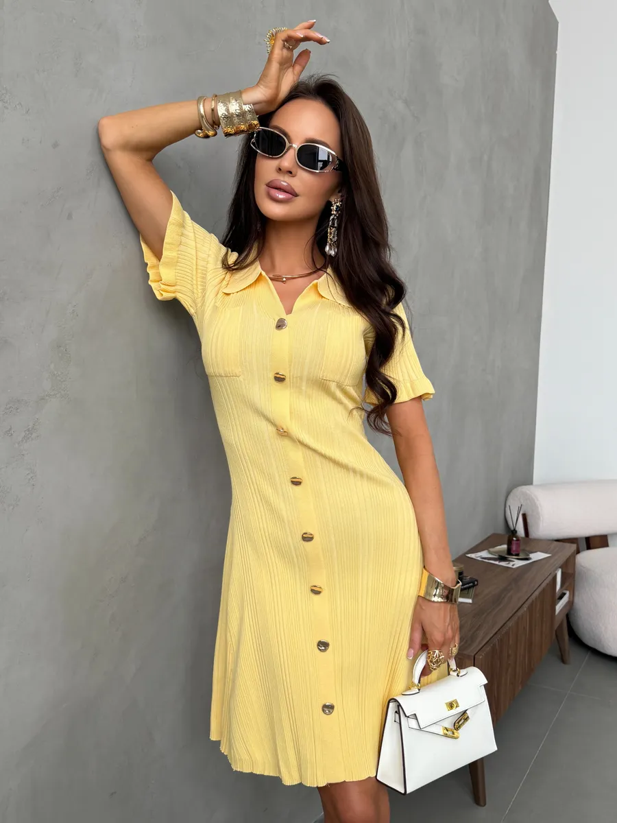 Платье вязаное трикотажное лапша короткое мини