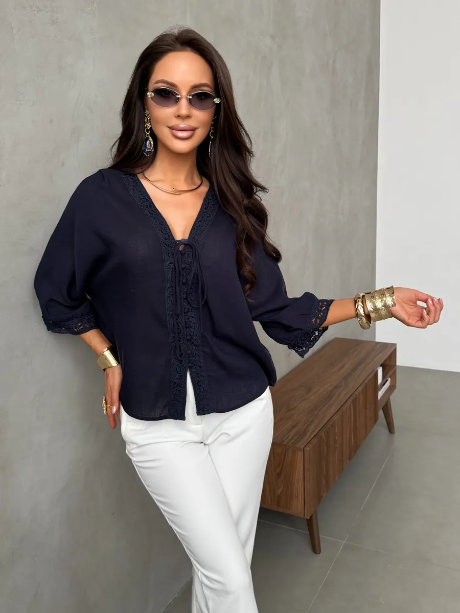 Синяя блузка летняя нарядная с коротким рукавом льняная