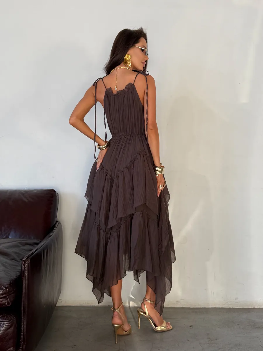 Коричневое летнее повседневное платье миди на бретелях