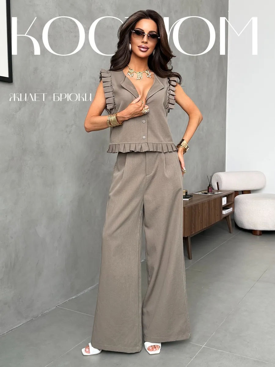 Хаки костюм двойка льняной с брюками палаццо и топом