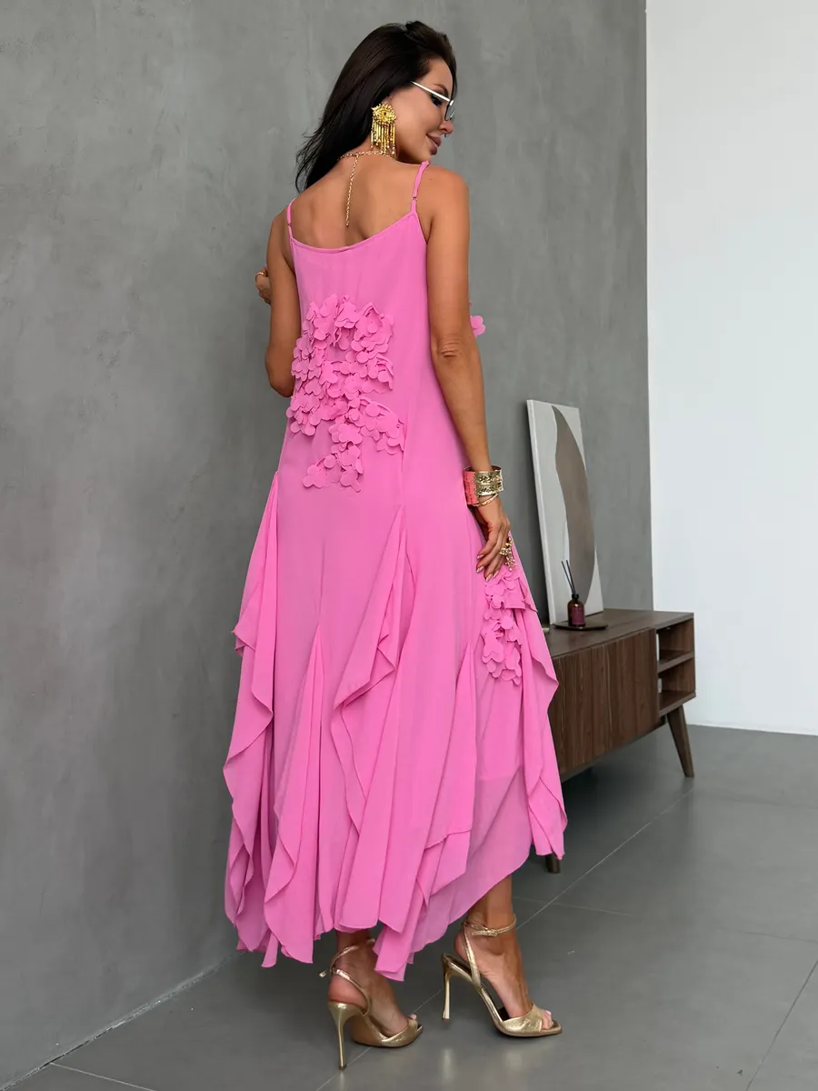 Розовое летнее легкое платье праздничное длинное с цветами