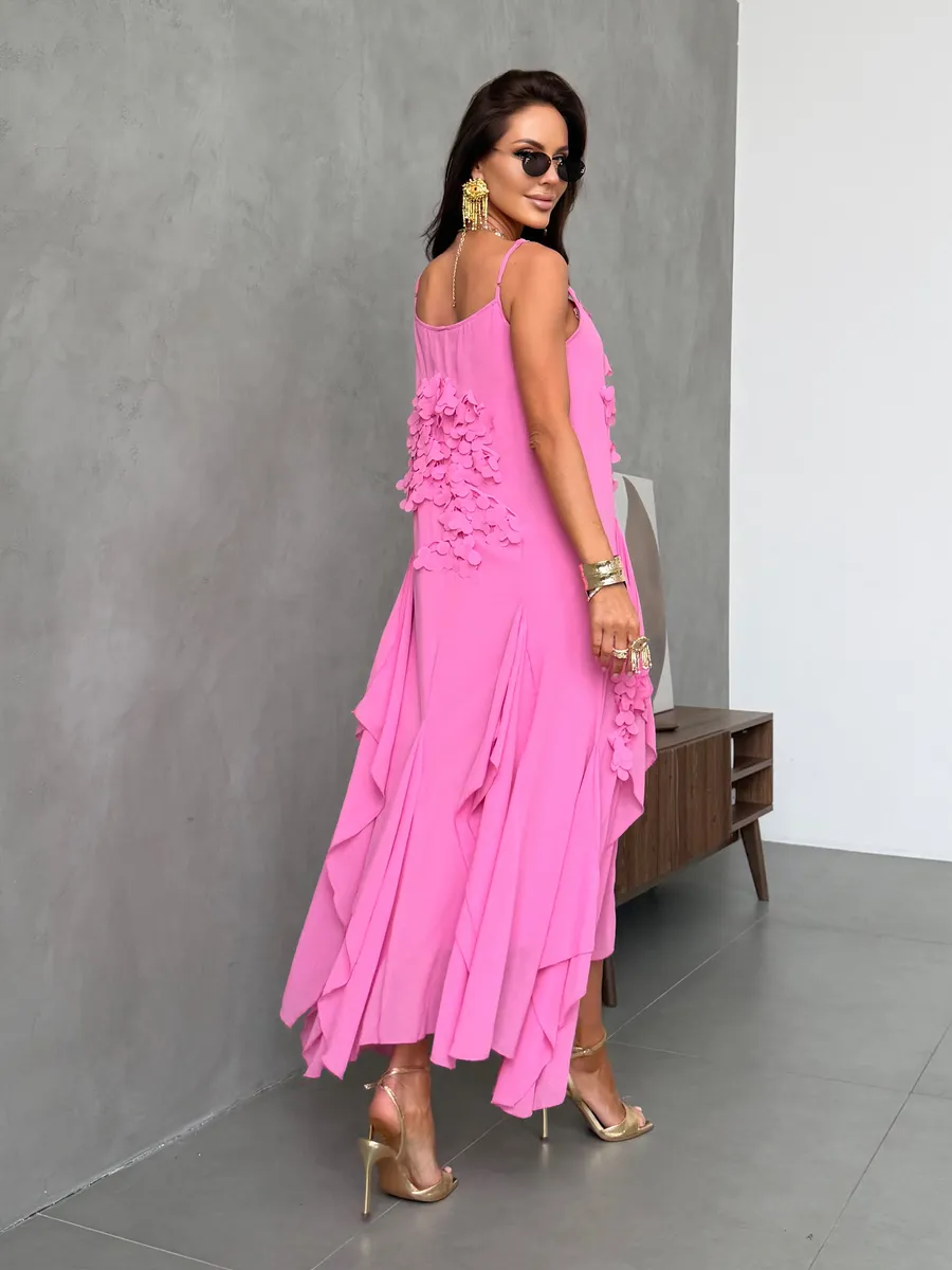 Розовое летнее легкое платье праздничное длинное с цветами