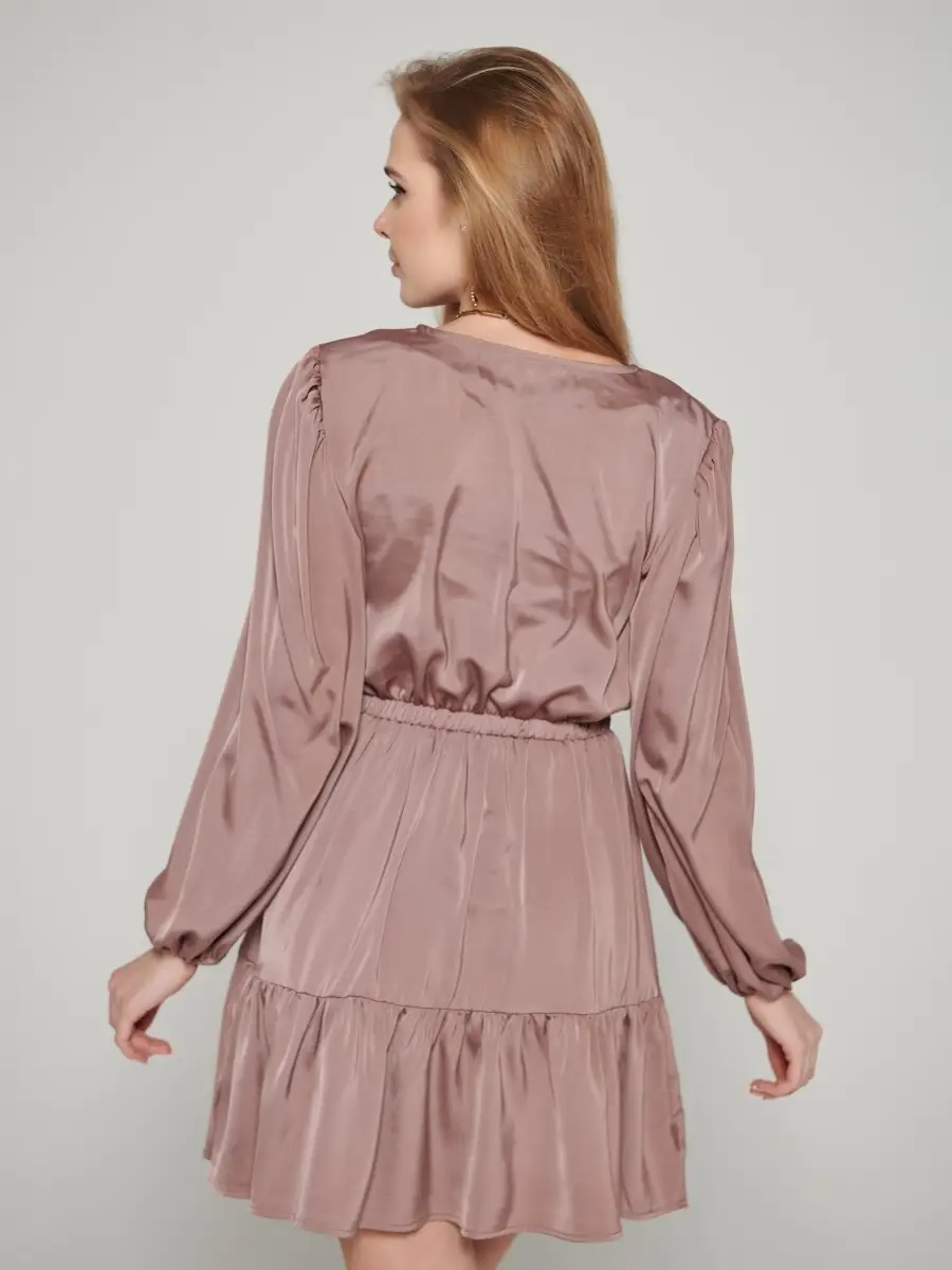 Пыльная роза платье