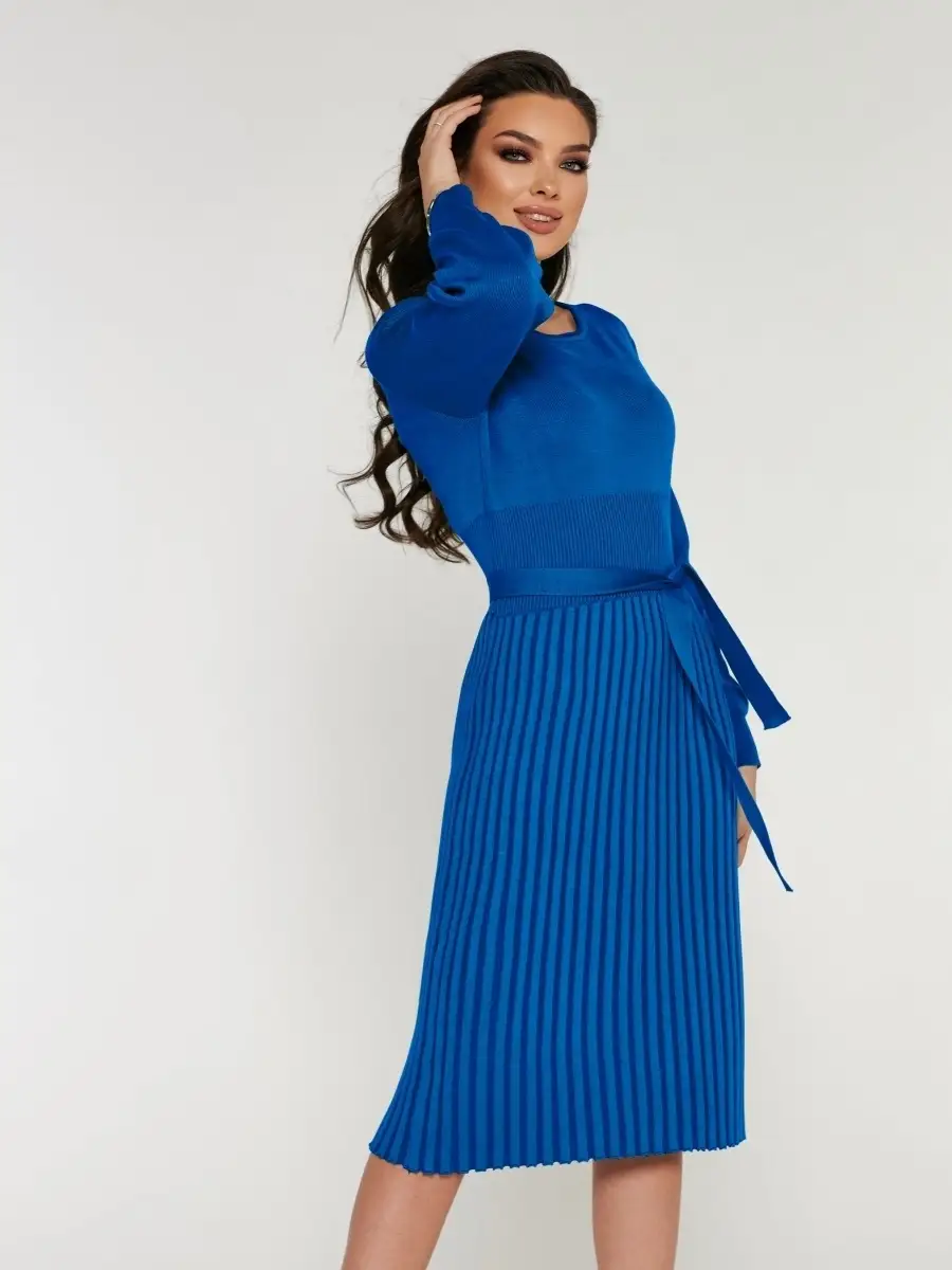 Синее платье женское вечернее теплое трикотажное офисное миди