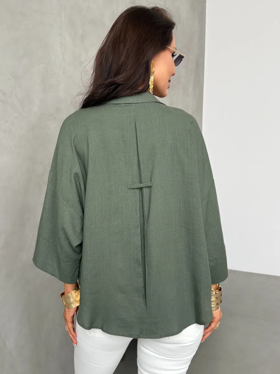 Хаки льняная офисная рубашка оверсайз с коротким рукавом