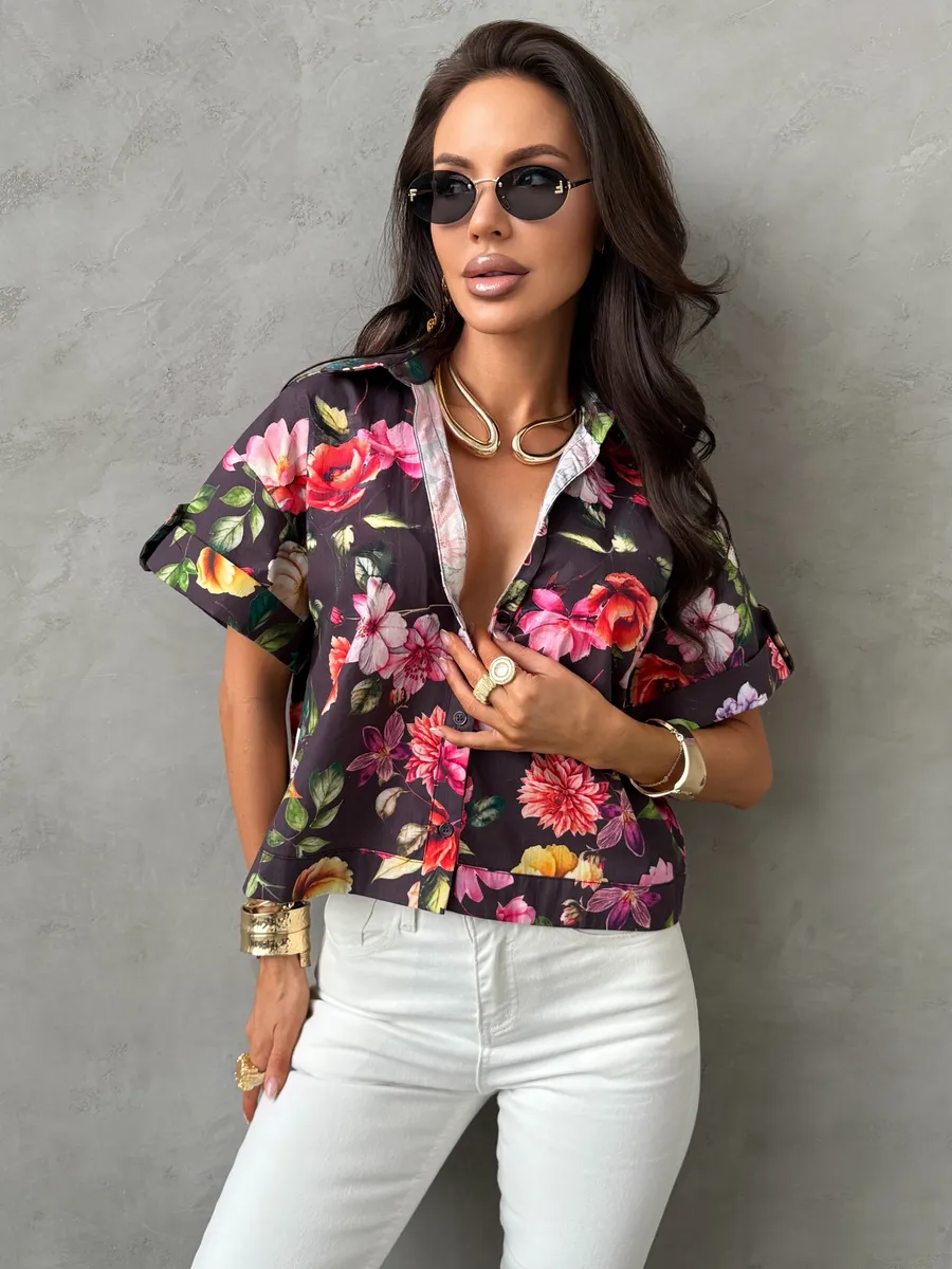 Коричневая нарядная блузка рубашка летняя с коротким рукавом