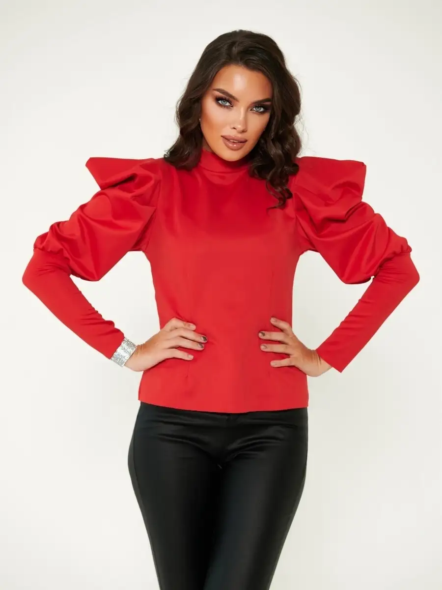 Красная кофта женская с длинным рукавом