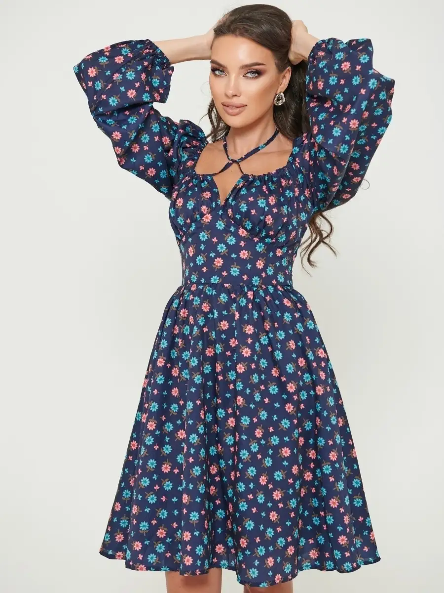 Черное платье женское с цветочным принтом