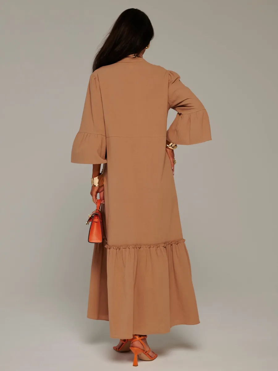 Бежевое летнее длинное платье макси в стиле бохо