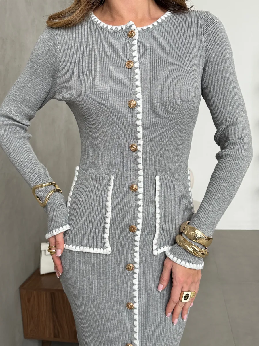 Серое платье теплое вязаное нарядное трикотажное