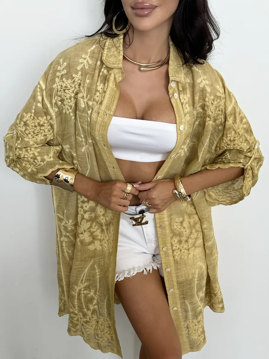 Желтая летняя удлиненная рубашка оверсайз хлопковая с вышивкой