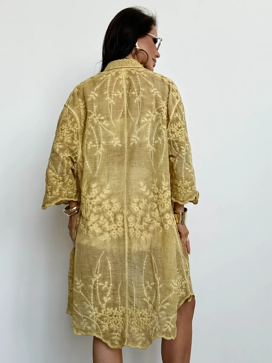 Желтая летняя удлиненная рубашка оверсайз хлопковая с вышивкой