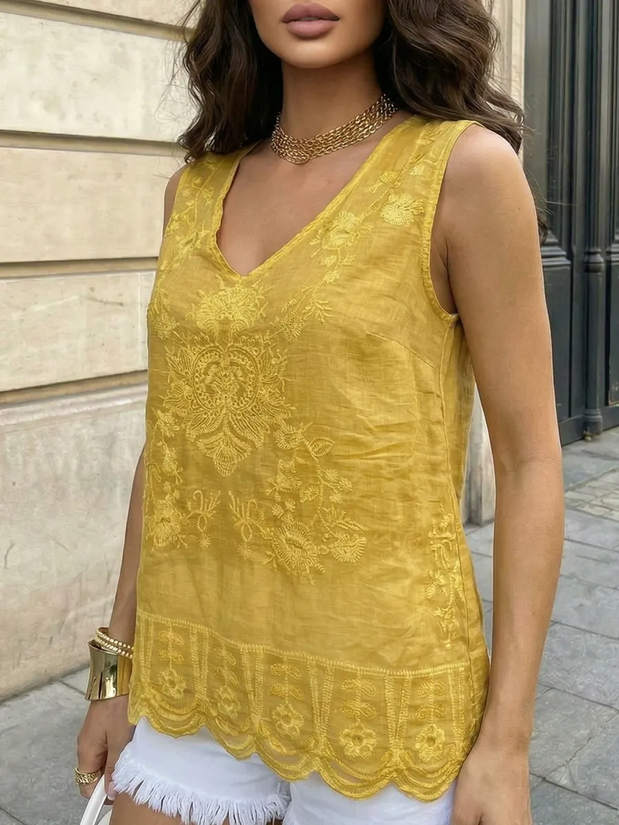 Желтый топ блузка летняя нарядная с вышивкой