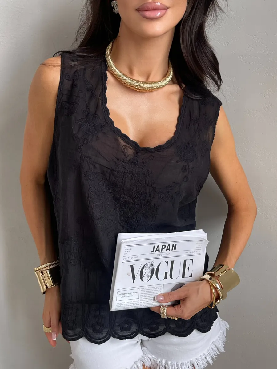 Черный топ блузка летняя нарядная с вышивкой