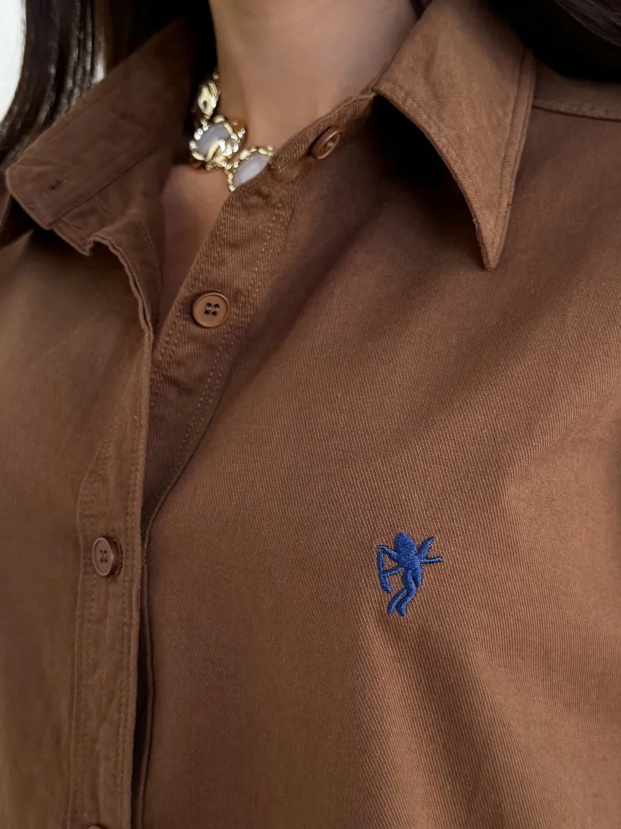 Коричневая летняя легкая рубашка оверсайз офисная