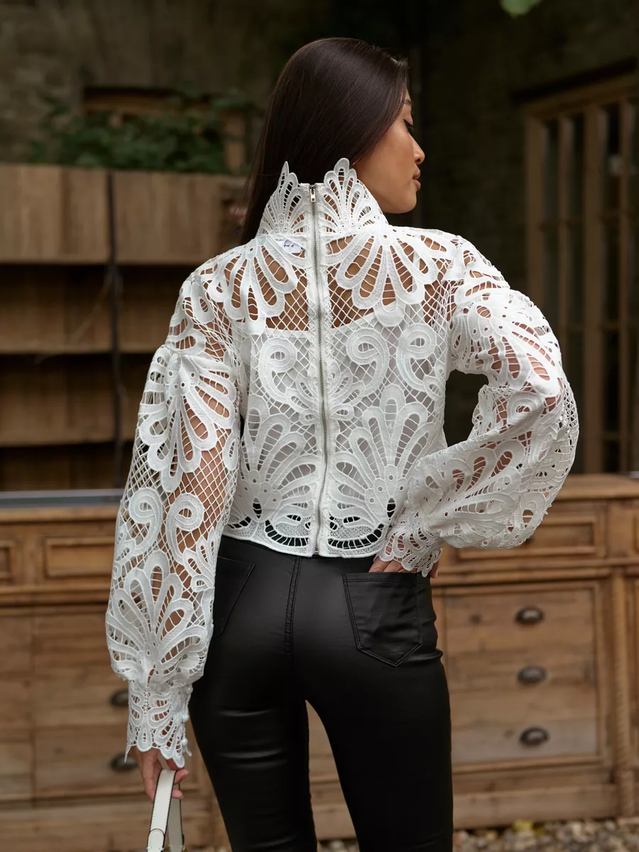 Блузка рубашка белая с длинным рукавом