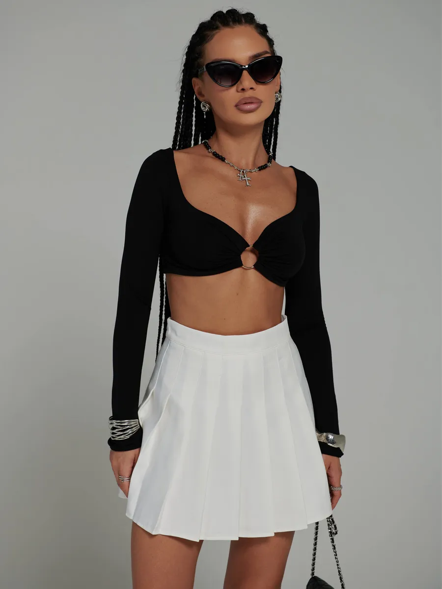 Белая юбка короткая теннисная в складку