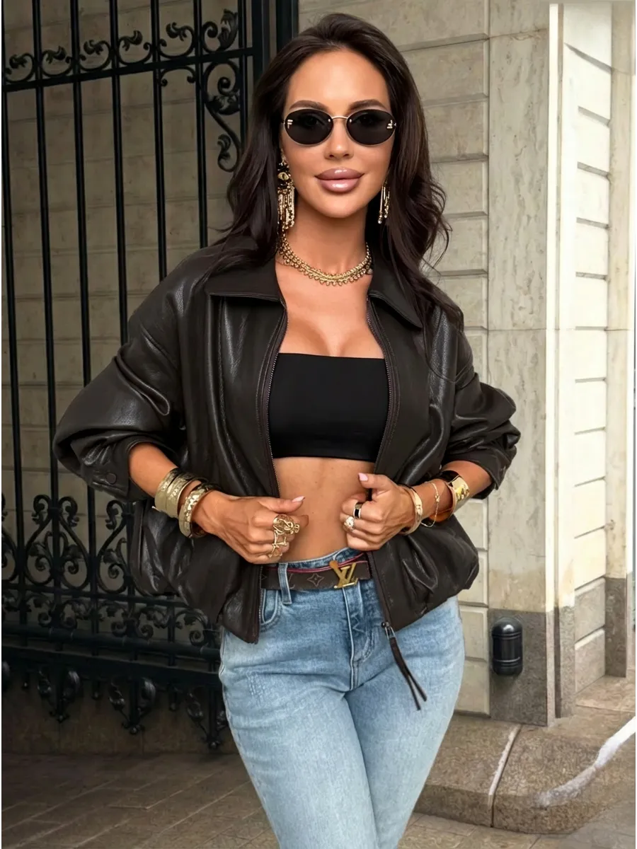 Куртка-бомбер из экокожи