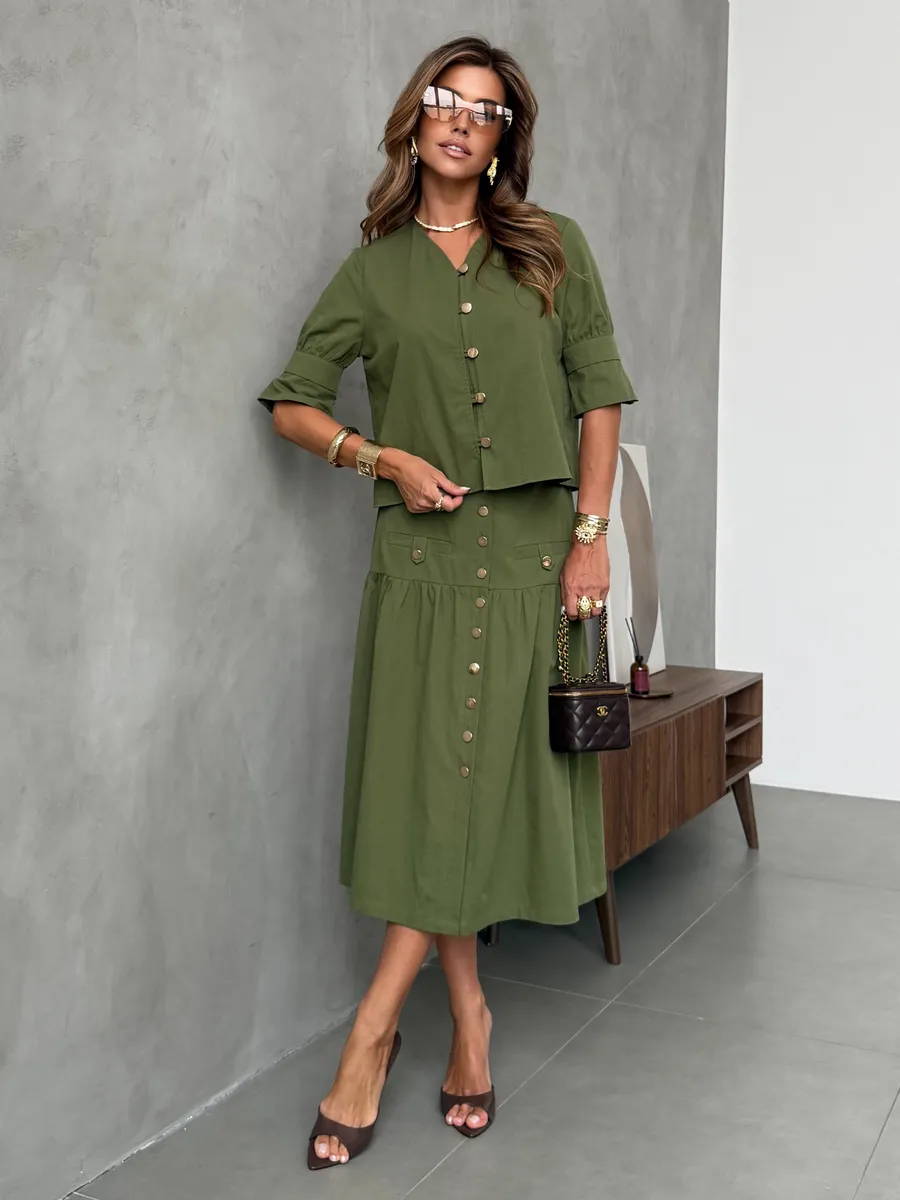 Хаки летний праздничный костюм с юбкой