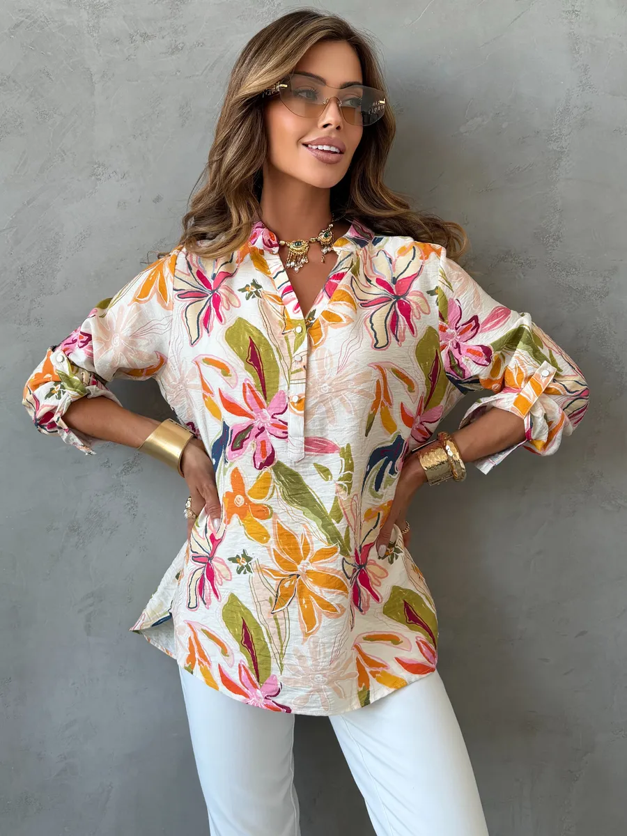 Оранжевая летняя нарядная блузка легкая с цветочным принтом