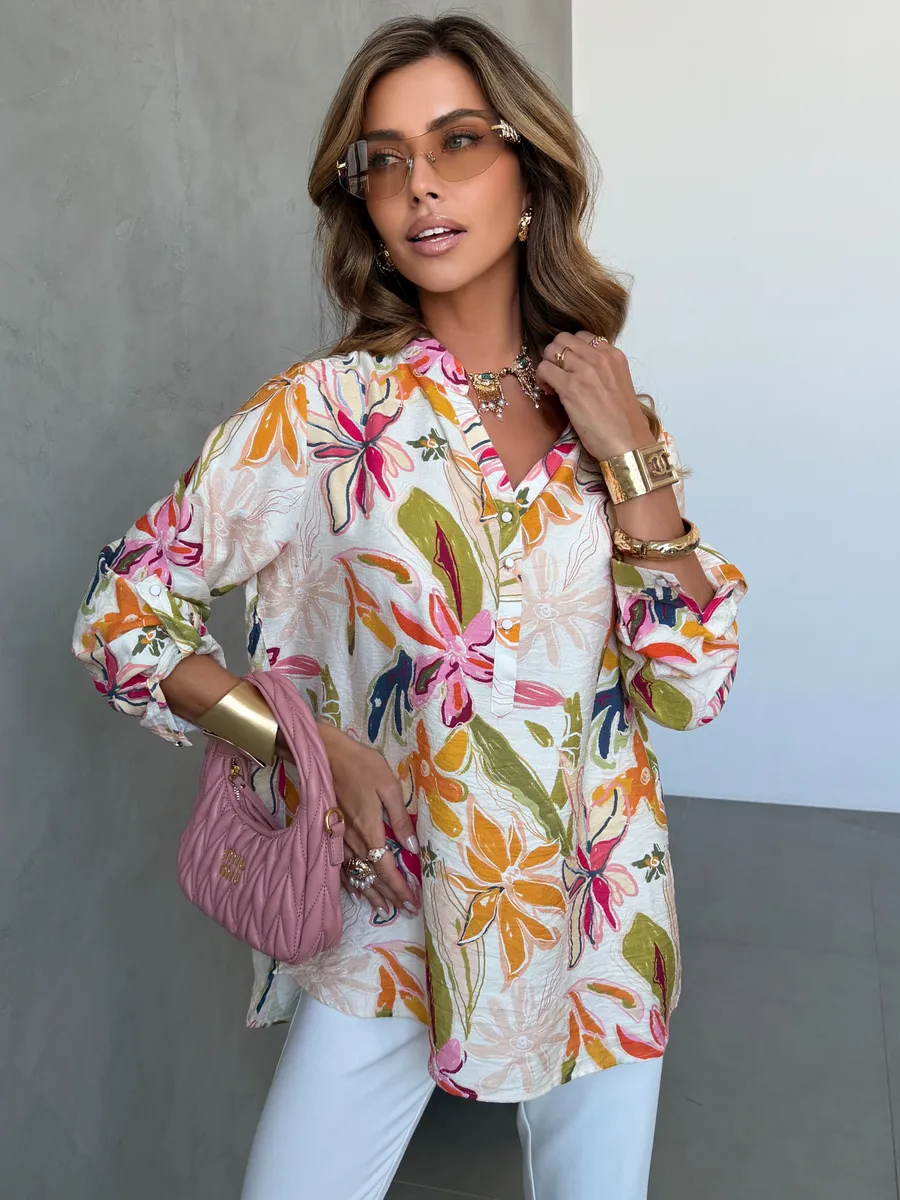 Оранжевая летняя нарядная блузка легкая с цветочным принтом