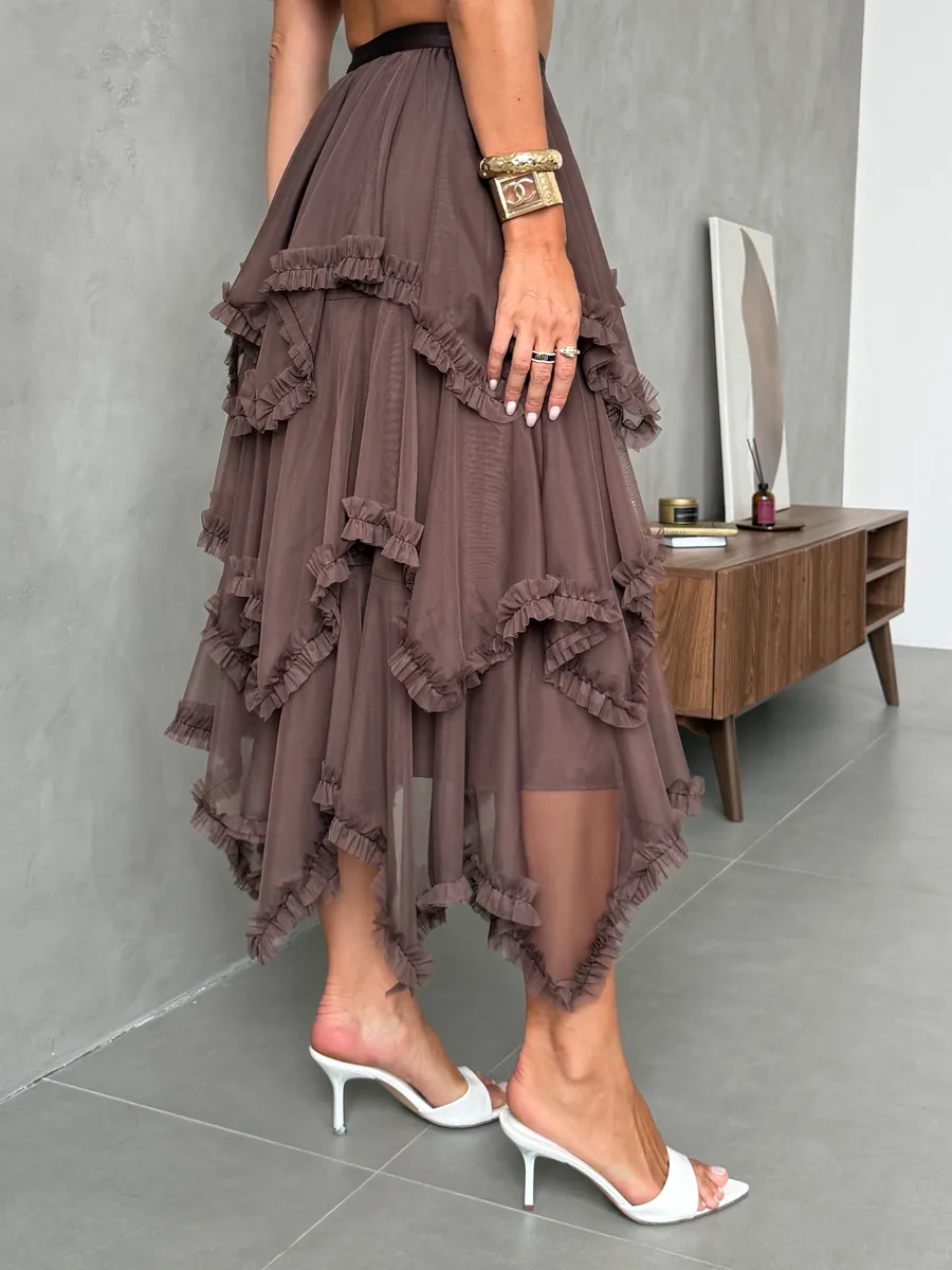 Коричневая длинная летняя юбка миди фатиновая асимметричная