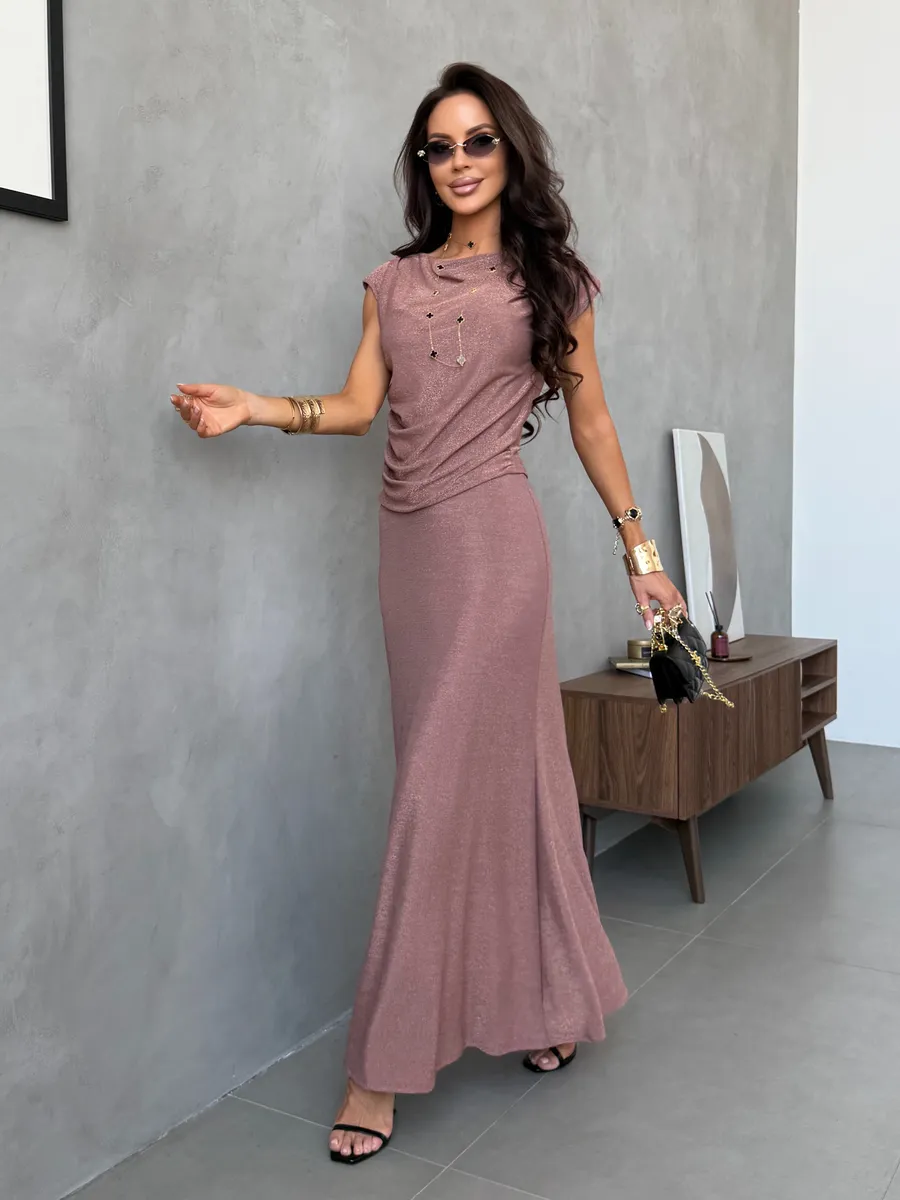 Розовый праздничный костюм с юбкой нарядный на выпускной с люрексом