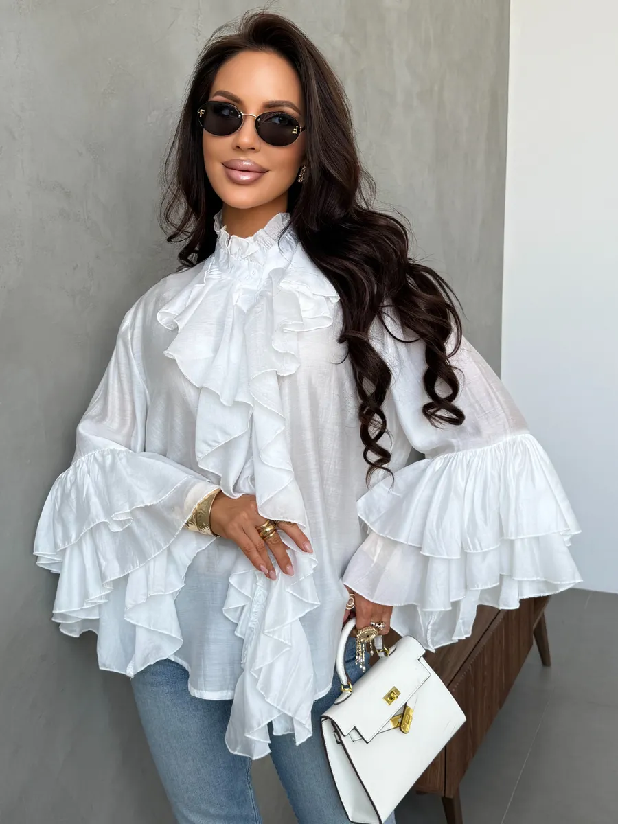 Белая нарядная праздничная блузка вечерняя офисная