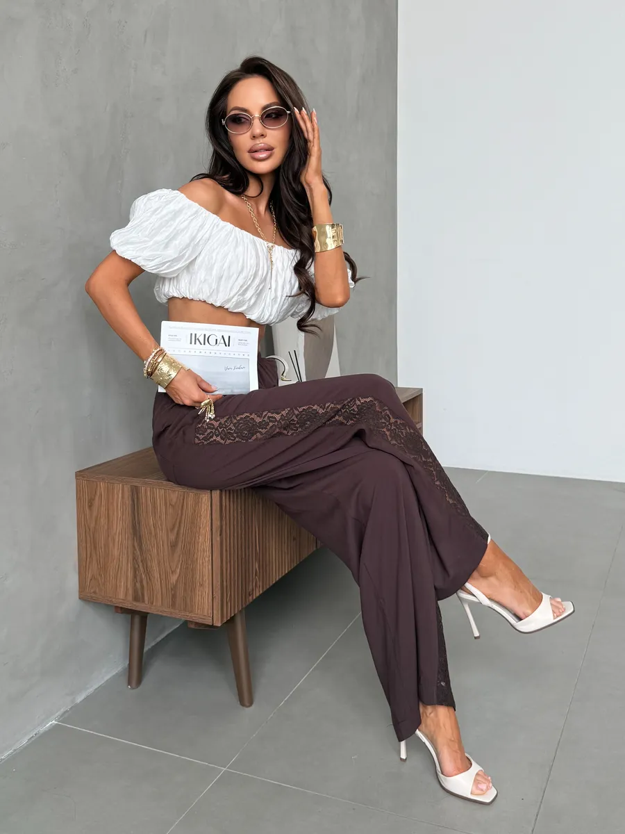 Легкие летние брюки палаццо на резинке