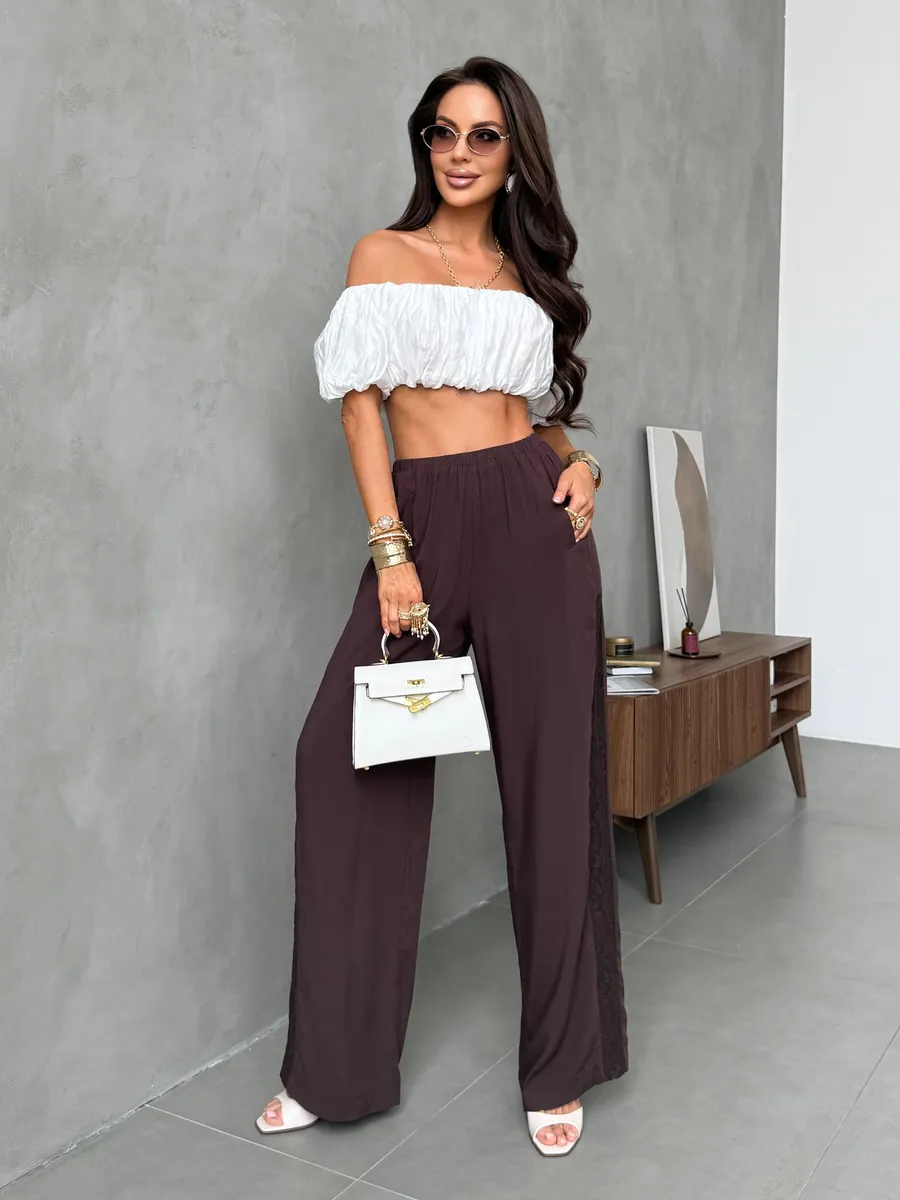 Легкие летние брюки палаццо на резинке