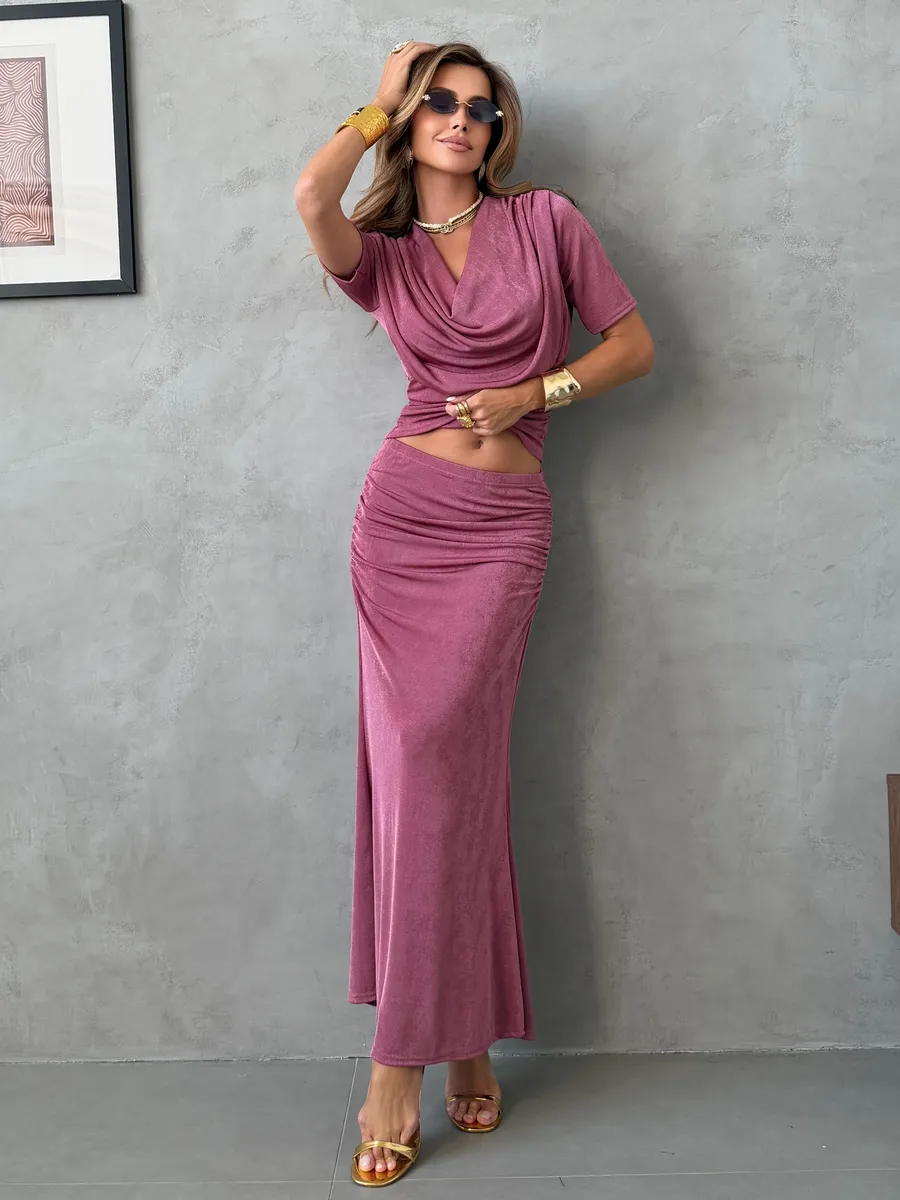 Фиолетовый праздничный костюм с юбкой нарядный на выпускной