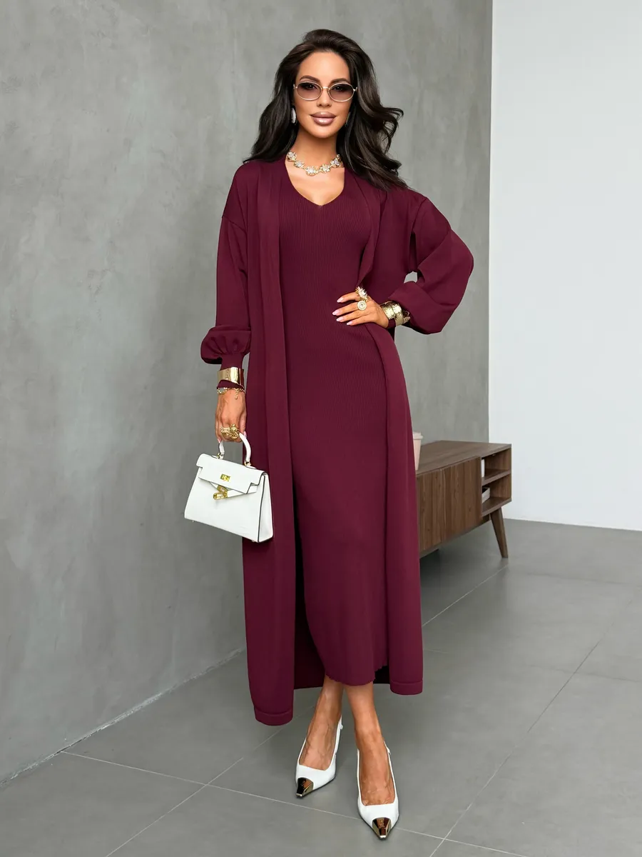 Фиолетовый костюм трикотажный праздничный двойка