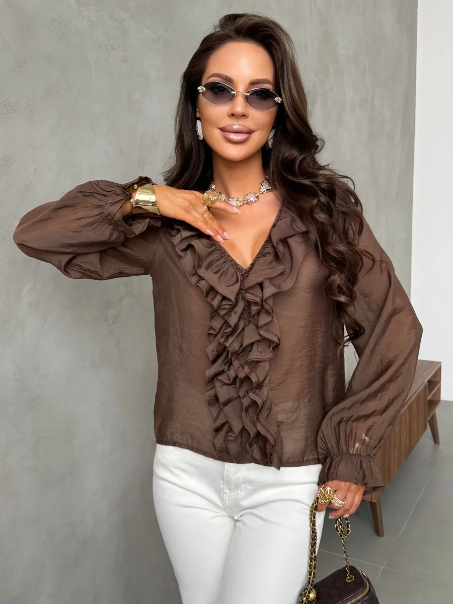 Коричневая летняя нарядная блузка офисная с рюшами и воланами