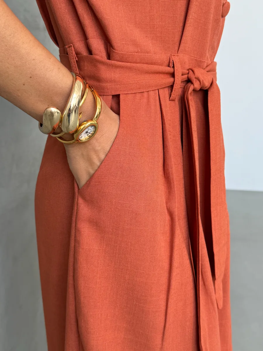 Оранжевое летнее повседневное платье офисное легкое