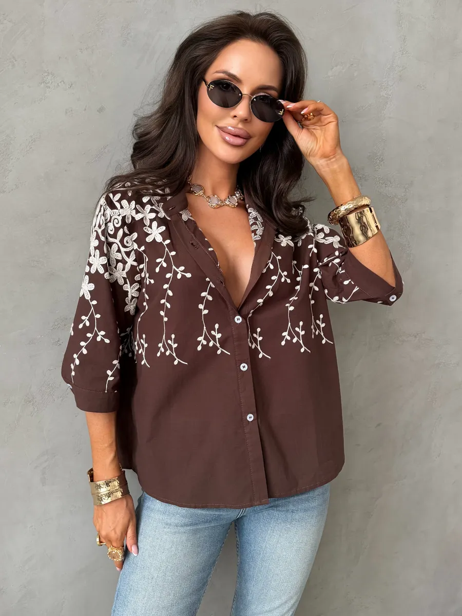 Коричневая блузка рубашка нарядная летняя с вышивкой