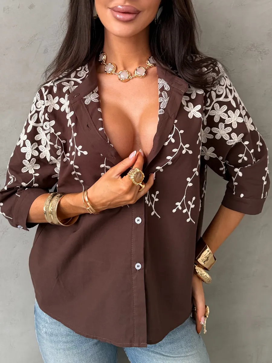 Коричневая блузка рубашка нарядная летняя с вышивкой