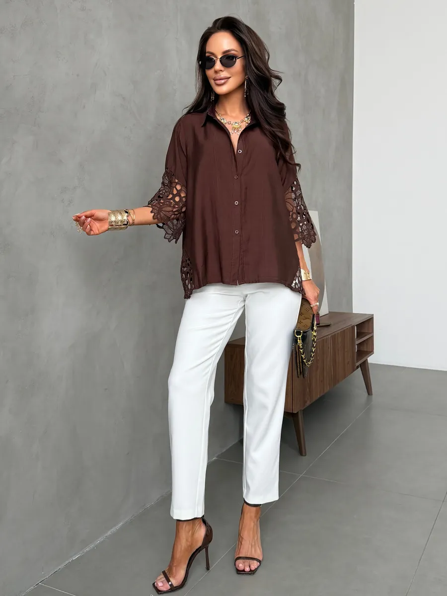 Коричневая блузка нарядная праздничная с ажурными рукавами