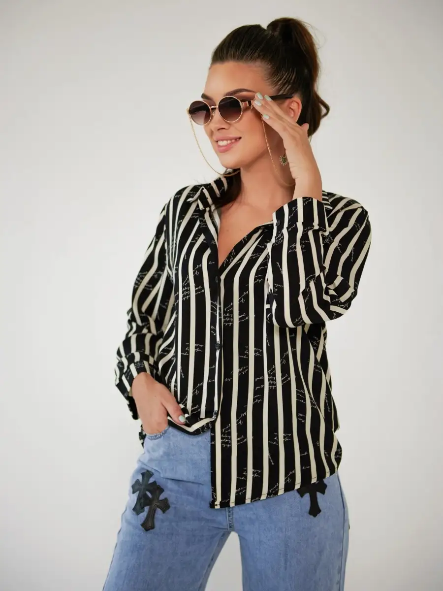 Черная блузка